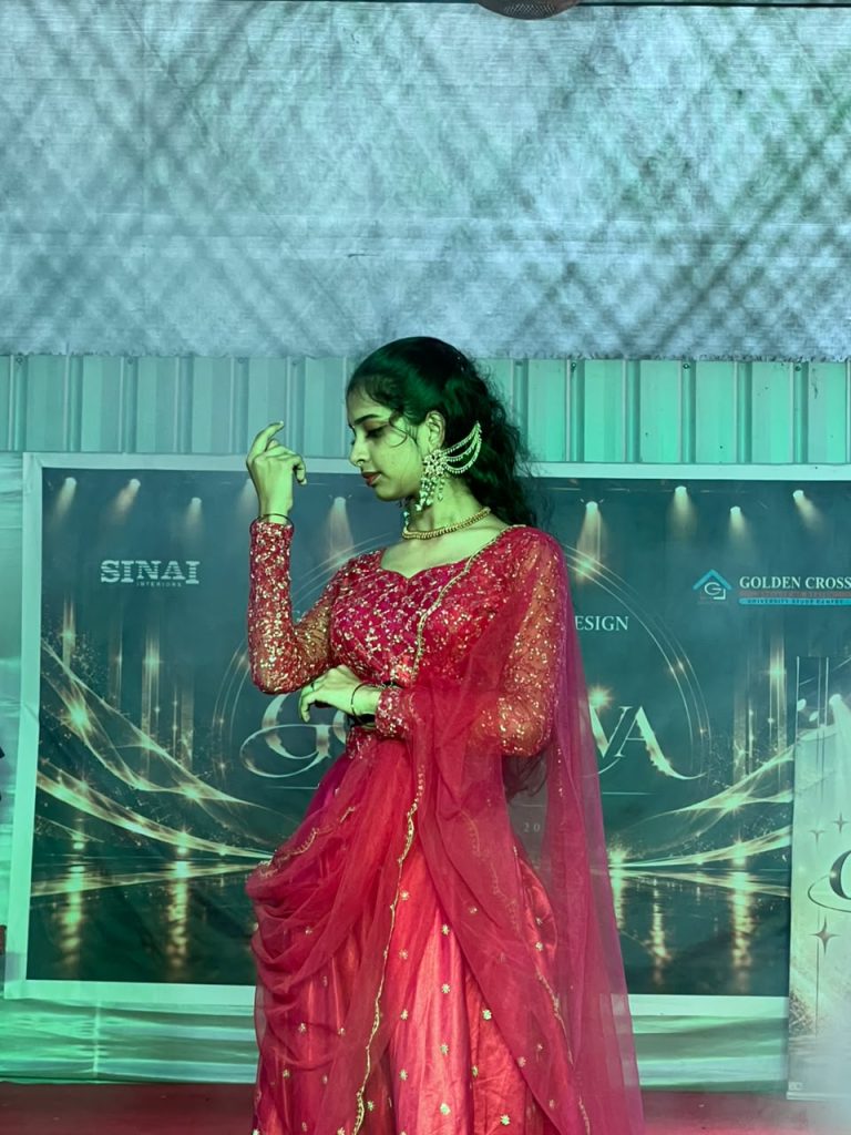 traditional fashion show at golden cross